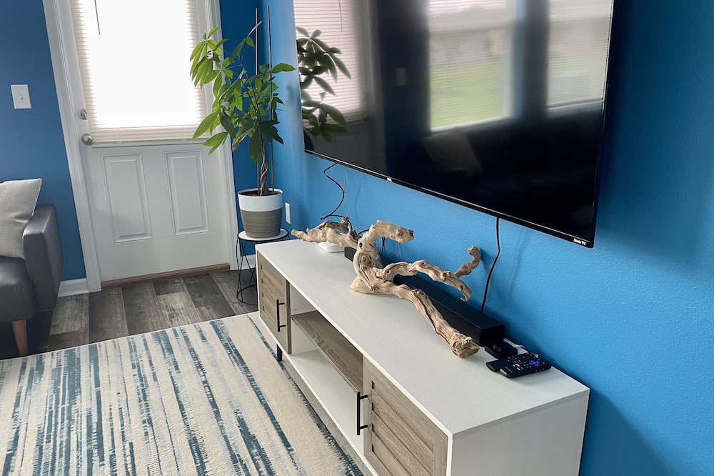 Photo of Bedroom in Nichols