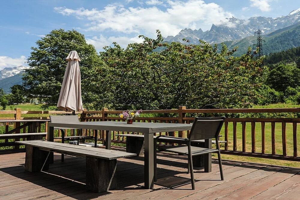Photo of Outdoor in Les Bossons