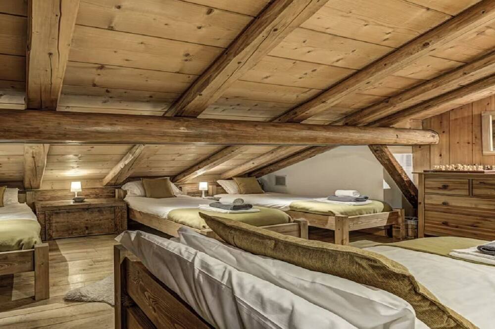 Photo of Bedroom in Les Bossons