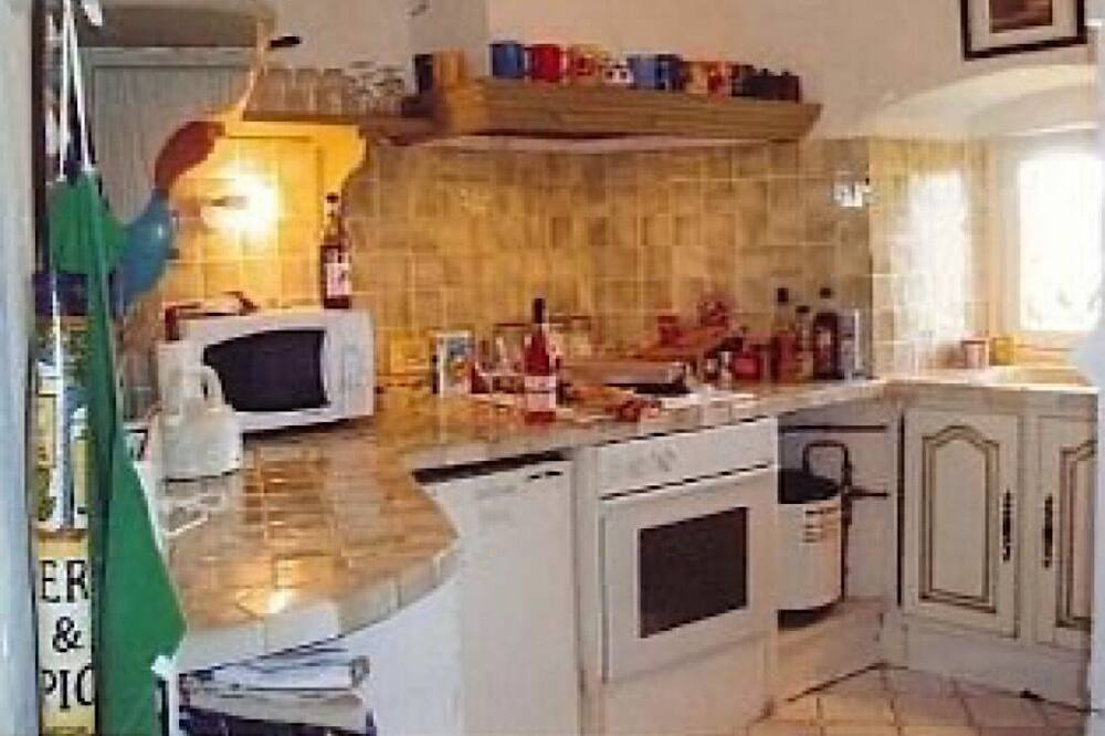 Photo of Kitchen in Saint-Laurent-du-Verdon