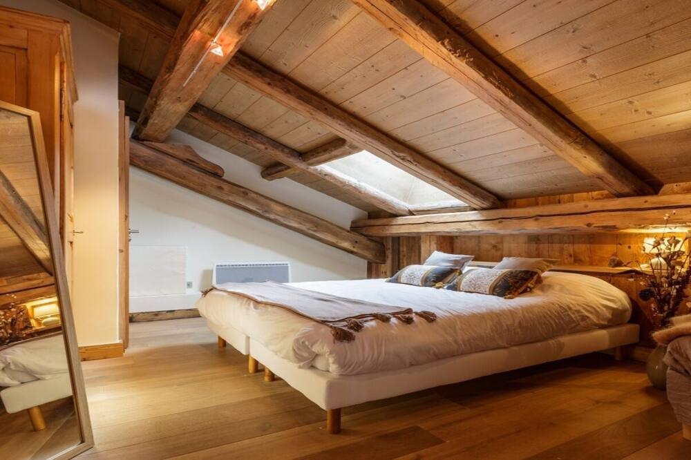 Photo of Bedroom in Montroc