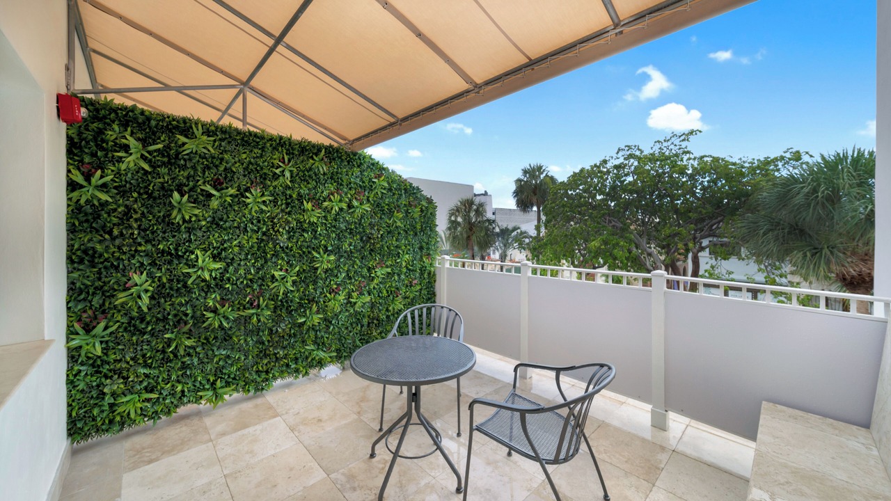 Photo of Patio Balcony in City Center