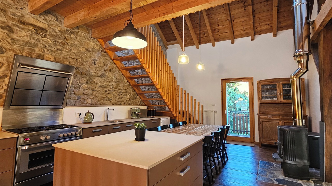 Photo of Kitchen in Bons-en-Chablais