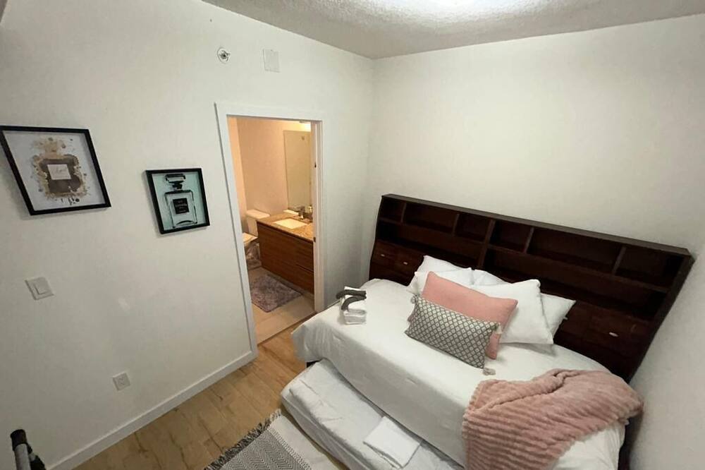 Photo of Bedroom in Town Square