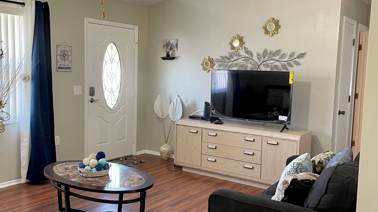 Photo of Livingroom in Winter Haven