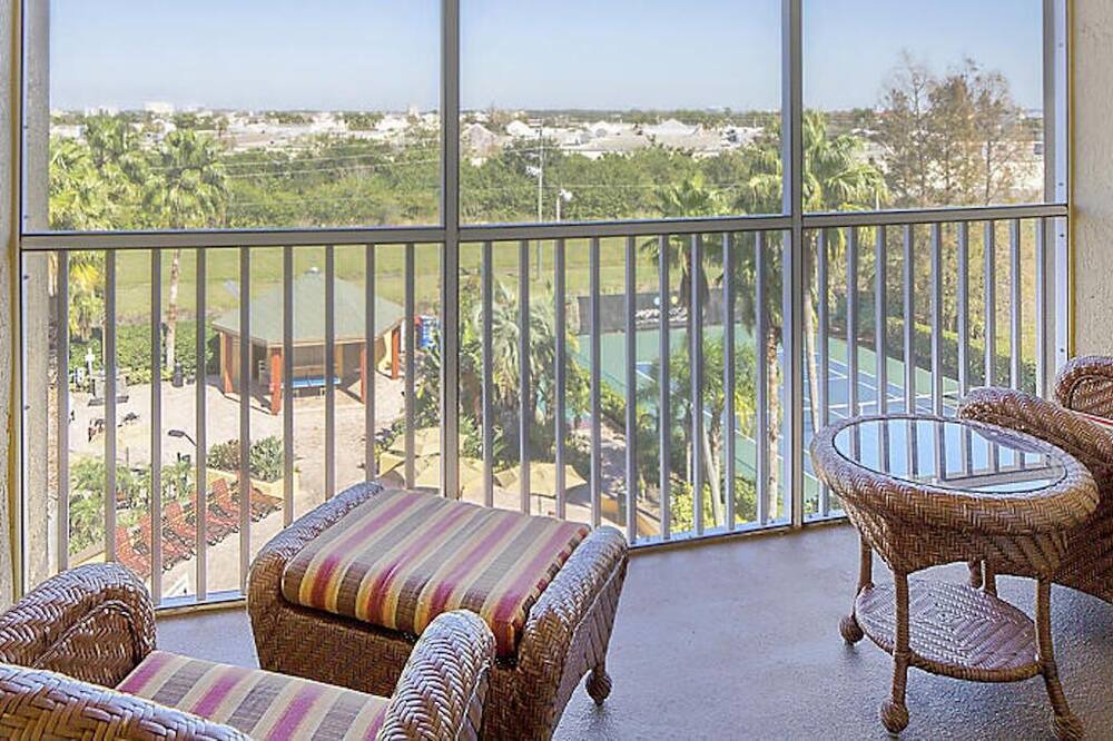 Photo of Patio Balcony in Florida Center