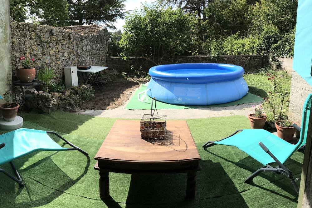 Photo of Outdoor in Varages