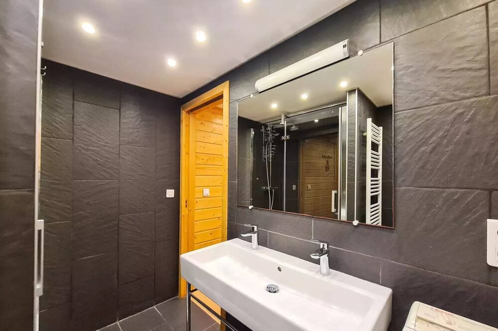 Photo of Bathroom in Flaine