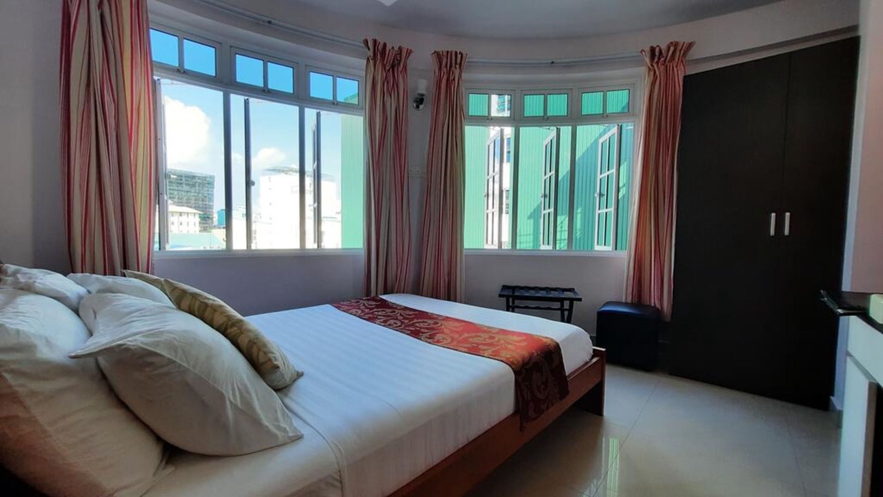 Photo of Bedroom in Male