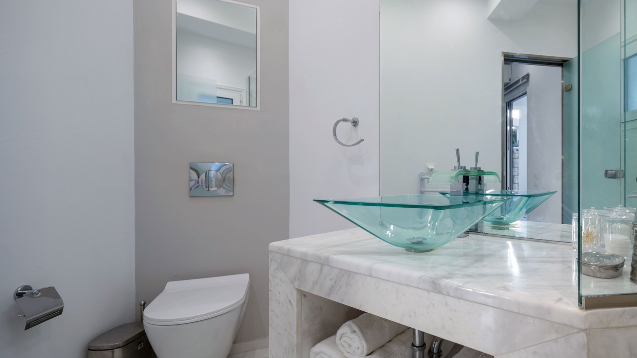 Photo of Bathroom in Varvara