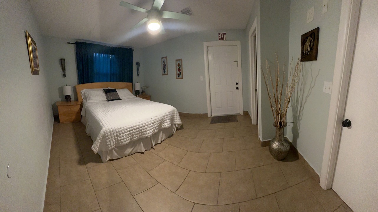 Photo of Bedroom in Florida City