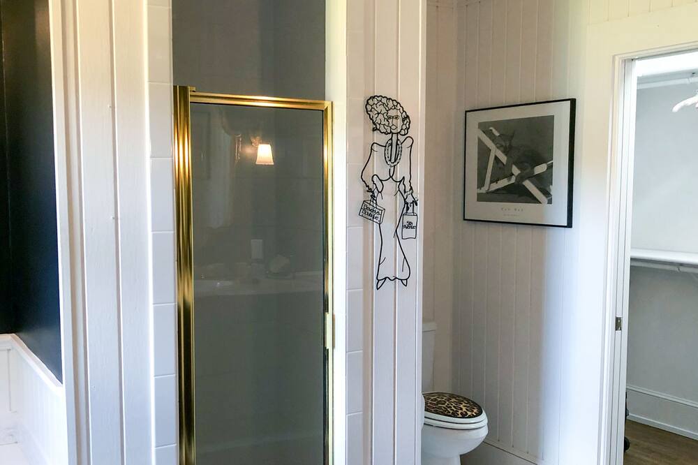 Photo of Bedroom in Nichols