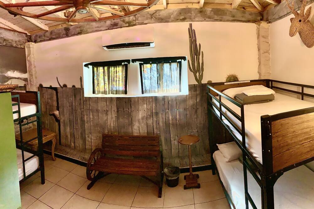 Photo of Bedroom in Midtown