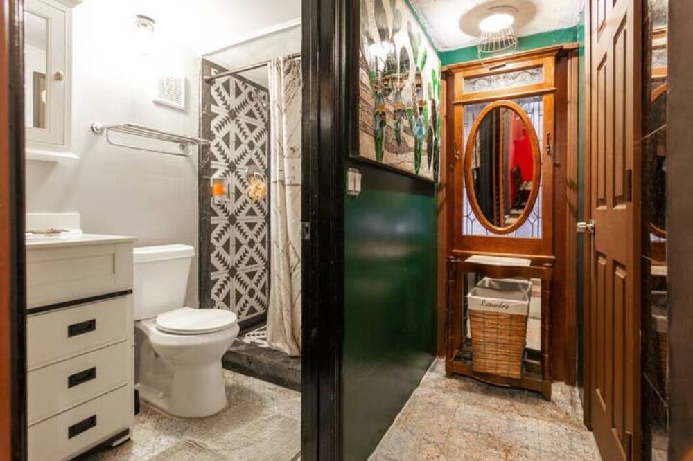 Photo of Bathroom in Midtown