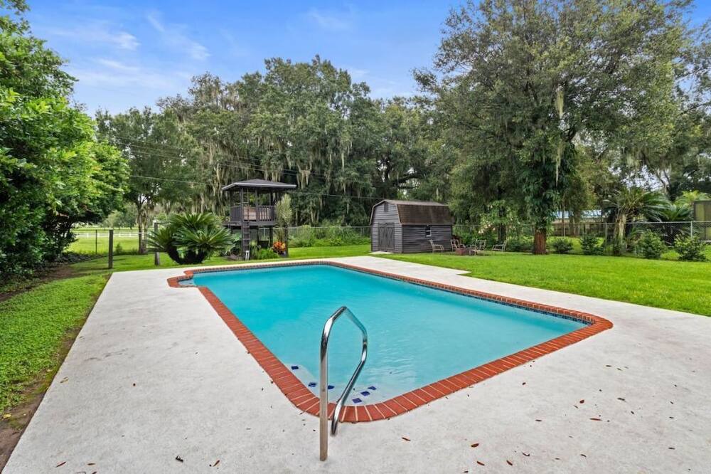 Photo of Outdoor in Lakeland