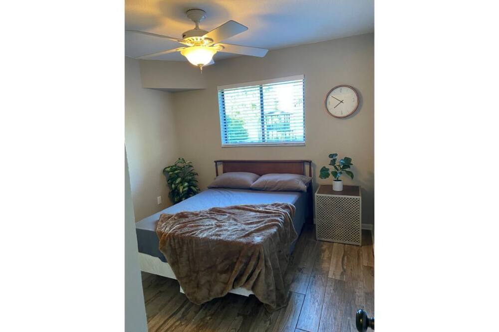 Photo of Bedroom in Lakeland
