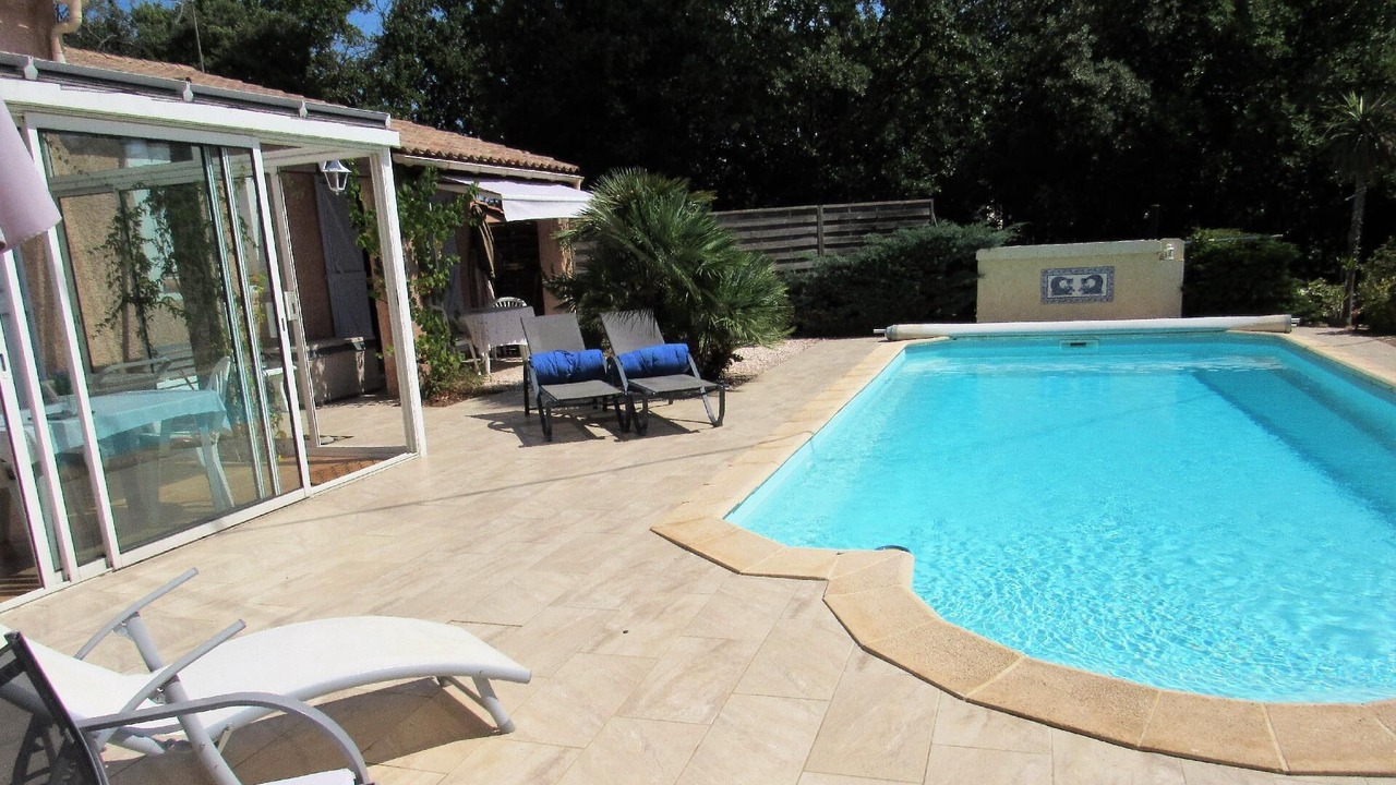 Photo of Outdoor in Gareoult