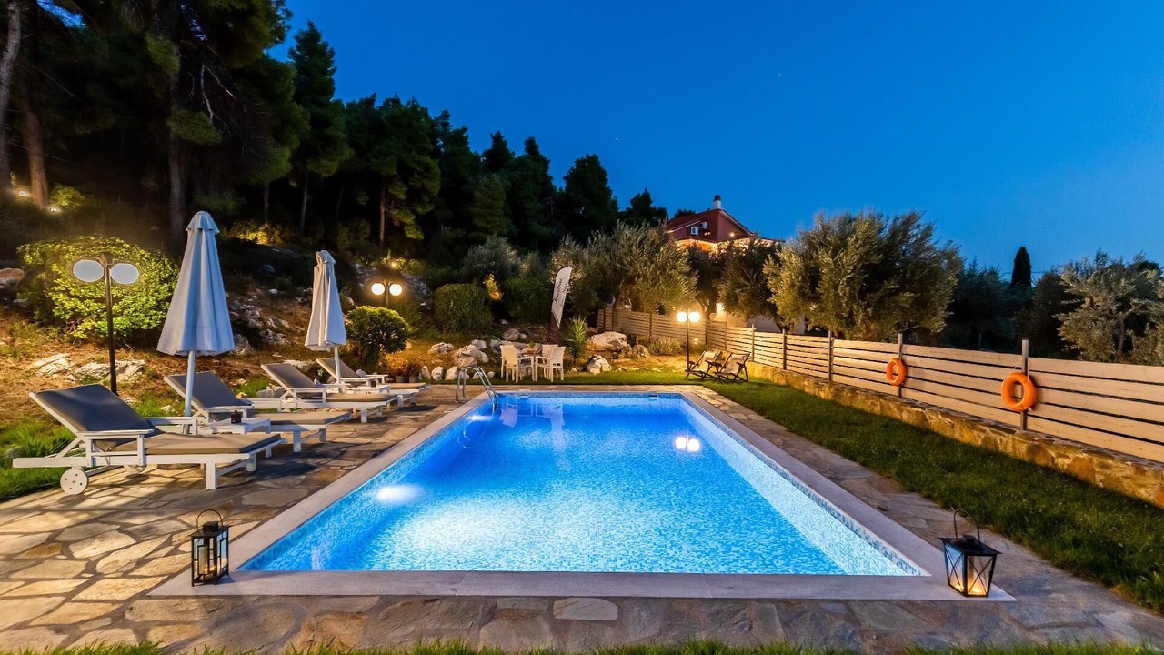 Photo of Outdoor in Alikias