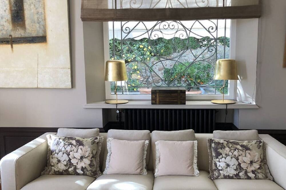 Photo of Livingroom in Le Suquet