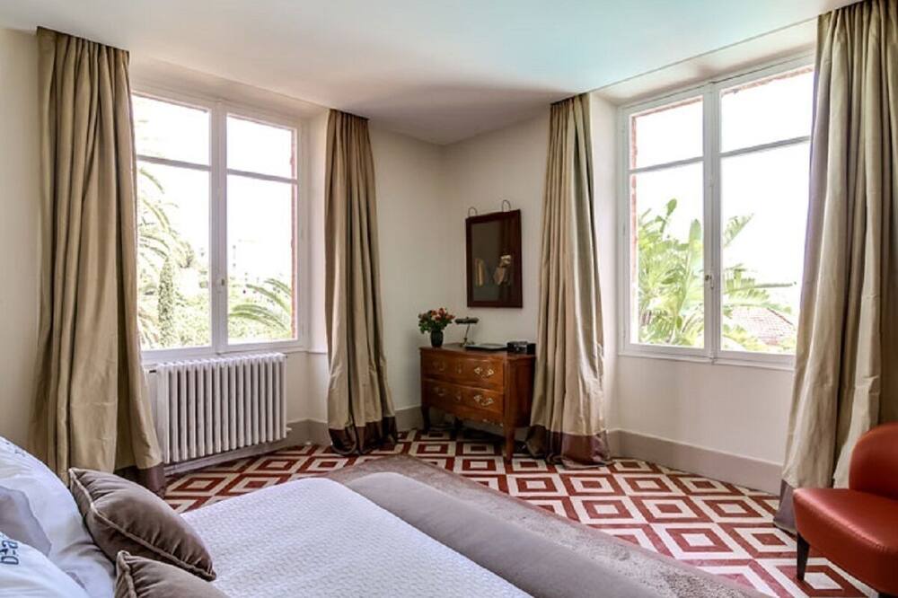Photo of Bedroom in Le Suquet