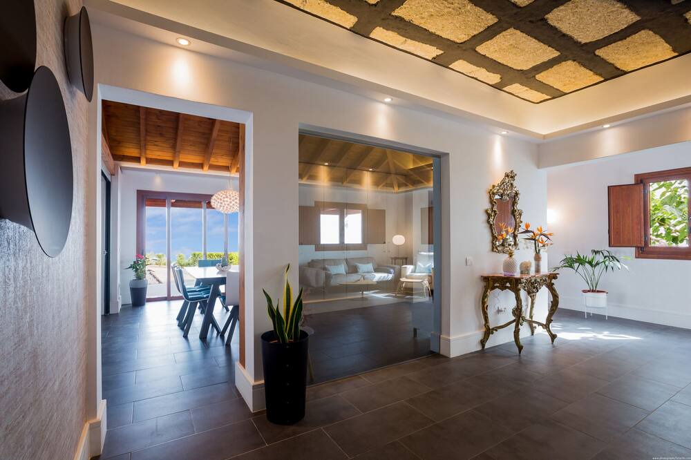 Photo of Livingroom in Armenime