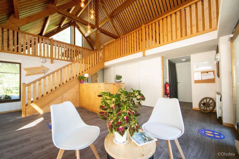 Photo of Livingroom in Saint-Colomban-des-Villards