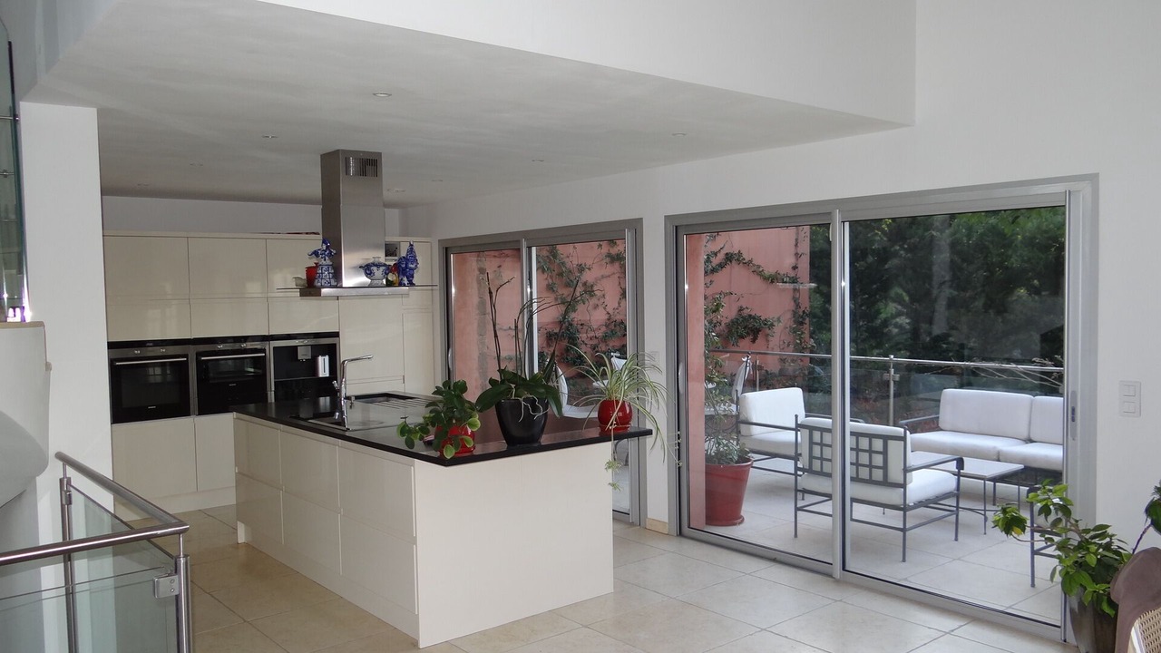 Photo of Kitchen in Espero-Pax