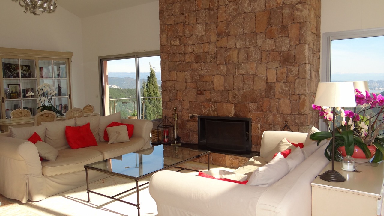 Photo of Livingroom in Espero-Pax