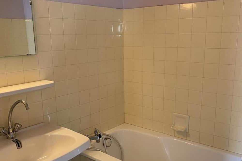 Photo of Bathroom in Arfeuilles