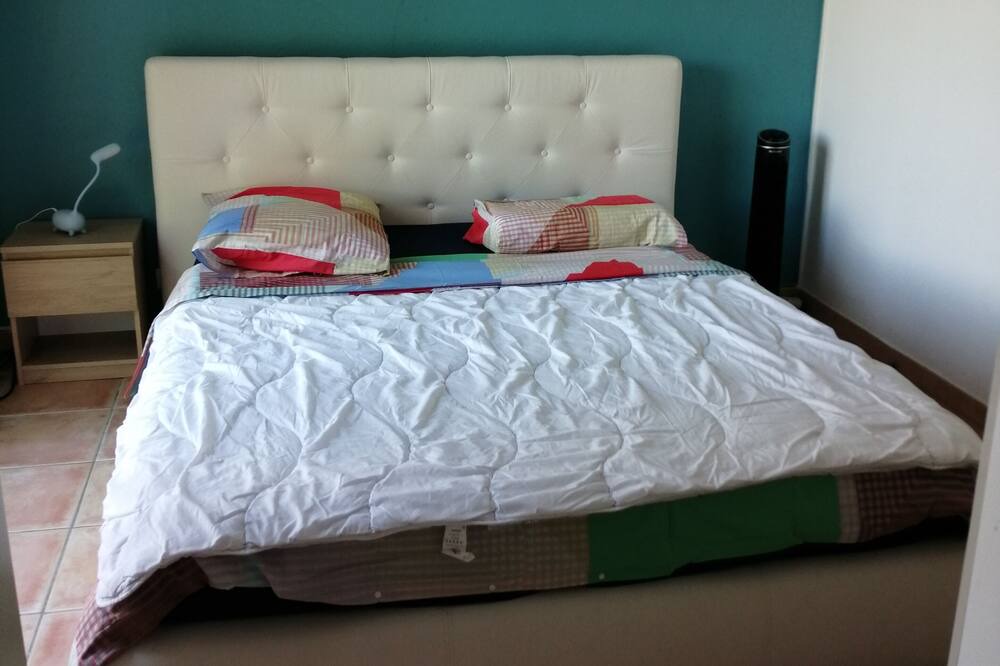 Photo of Bedroom in Trans-en-Provence
