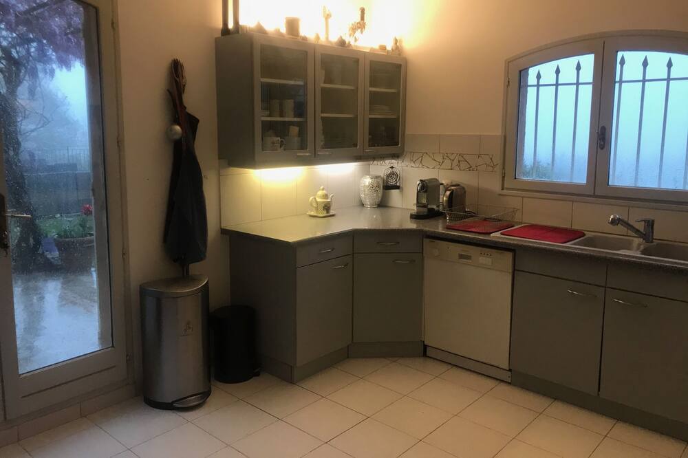 Photo of Kitchen in Seillans