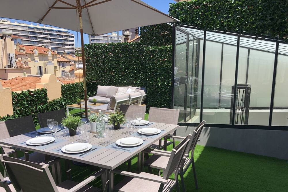 Photo of Patio Balcony in Le Suquet