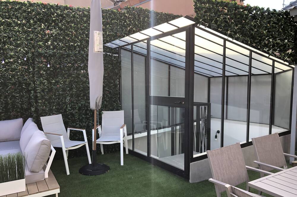 Photo of Patio Balcony in Le Suquet