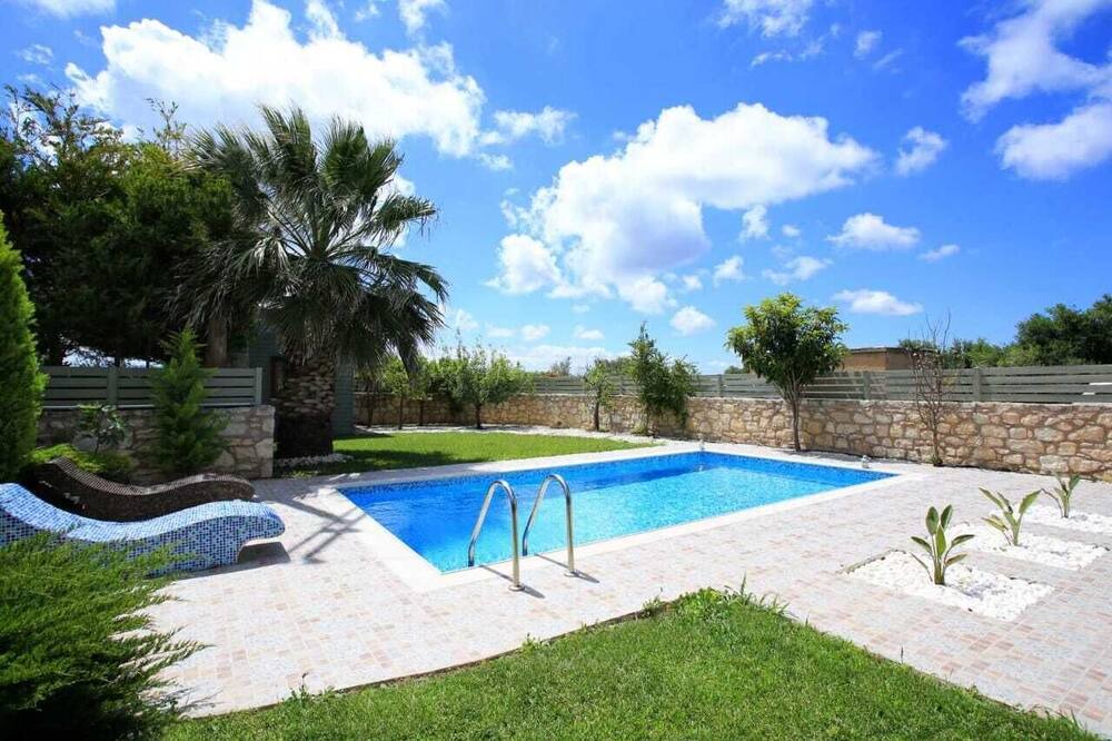 Photo of Outdoor in Galipe