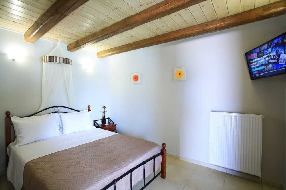 Photo of Bedroom in Galipe