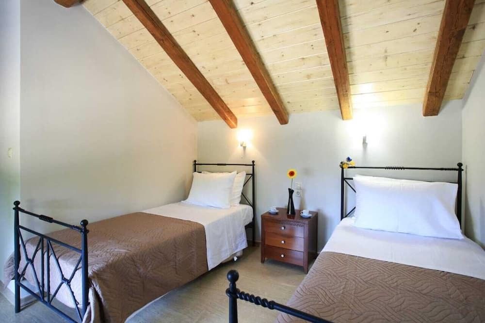 Photo of Bedroom in Galipe