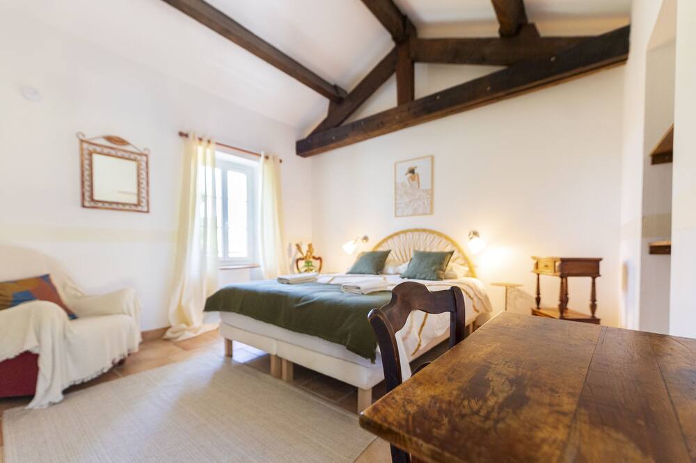 Photo of Bedroom in Fox-Amphoux