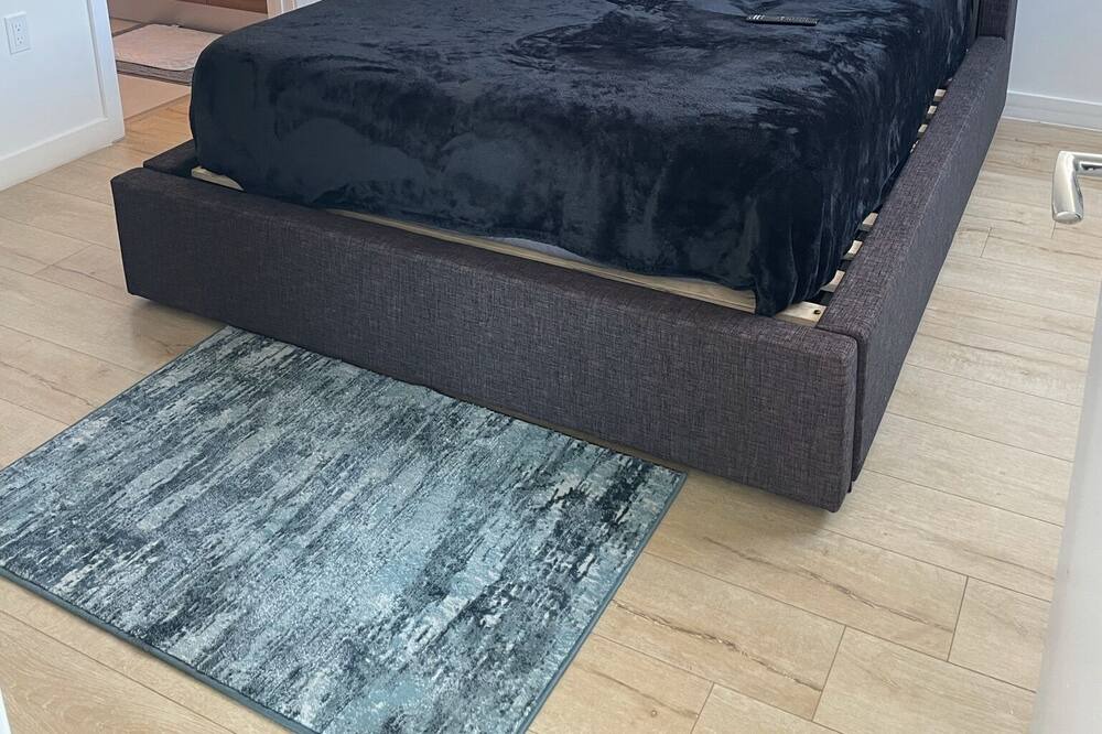 Photo of Bedroom in Town Square