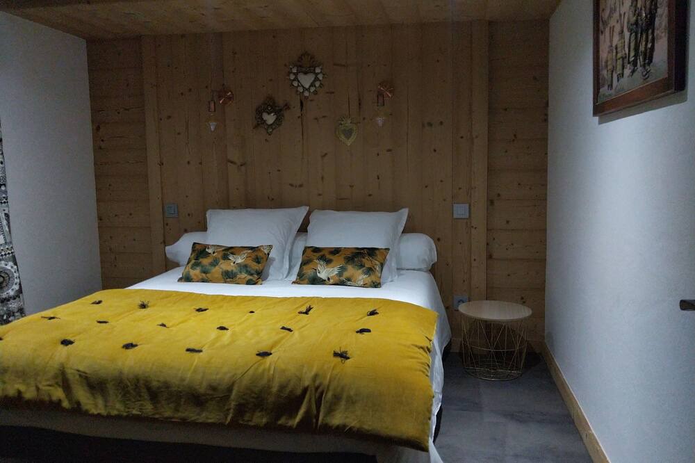 Photo of Bedroom in Les Bottieres
