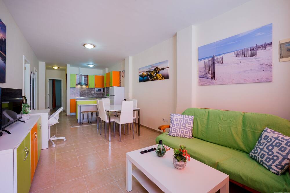 Photo of Livingroom in San Eugenio