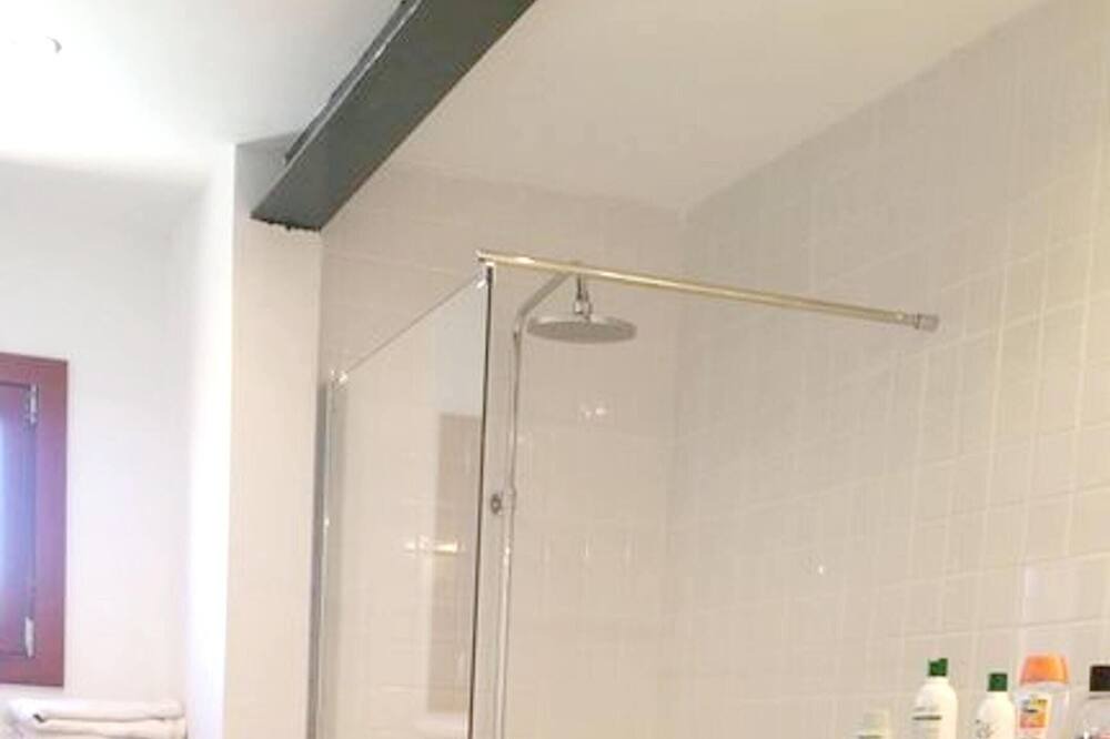 Photo of Bathroom in El Madronal