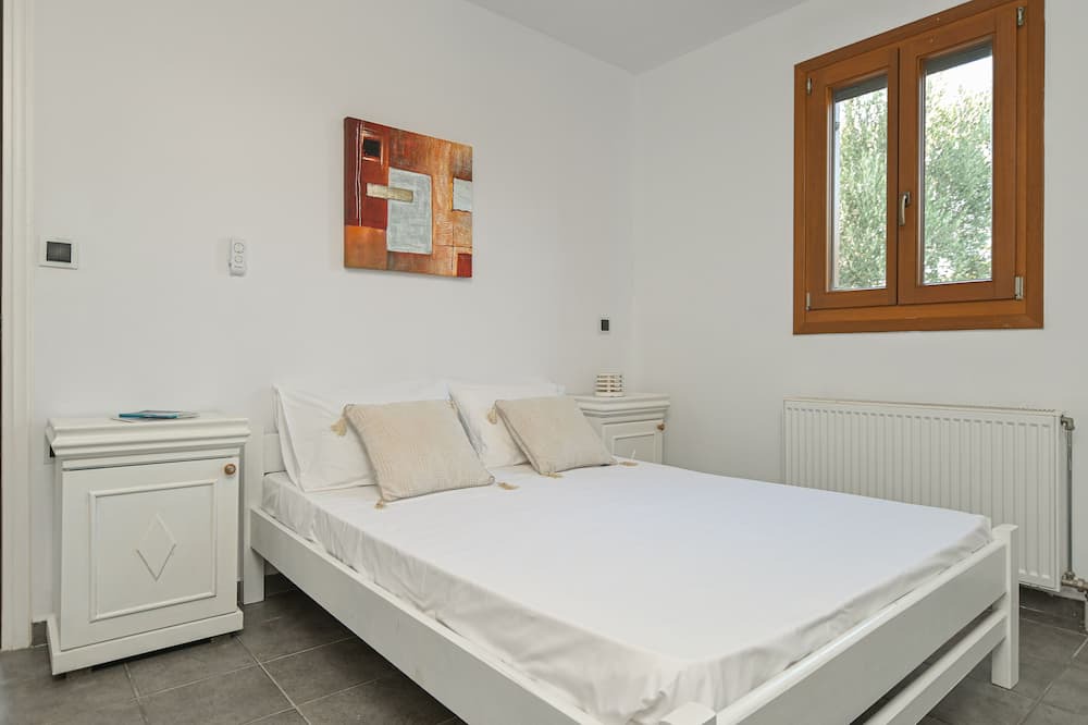 Photo of Bedroom in Stelida