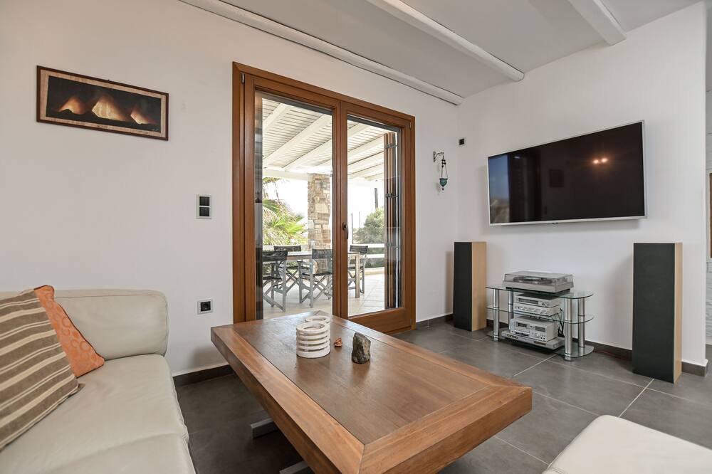 Photo of Livingroom in Stelida