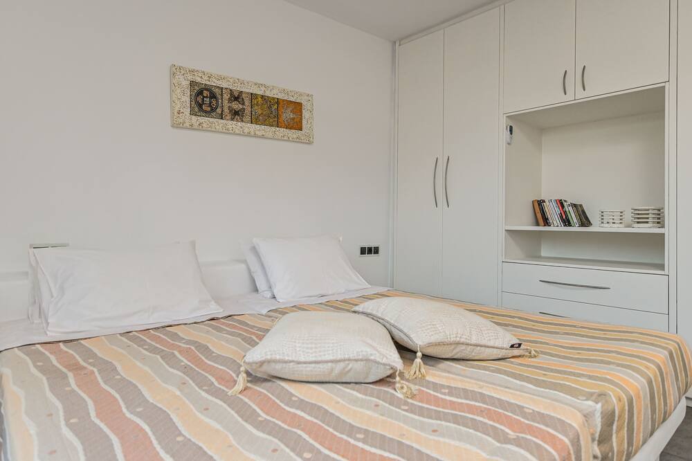 Photo of Bedroom in Stelida