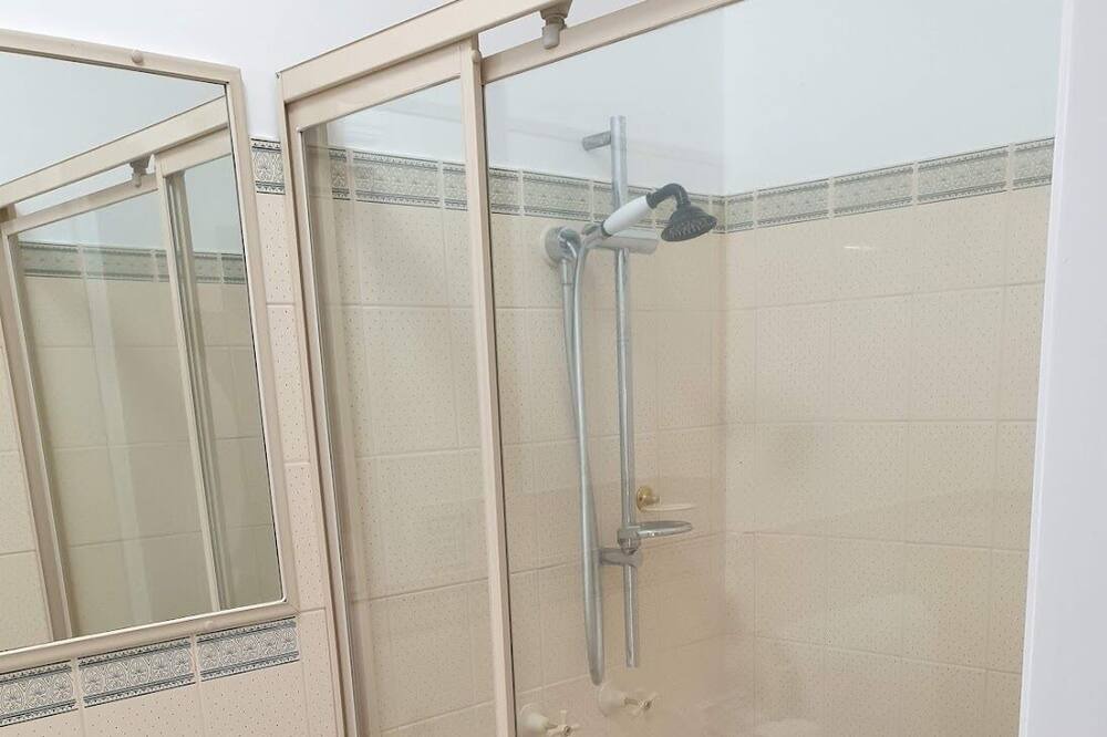 Photo of Bathroom in Willow Vale
