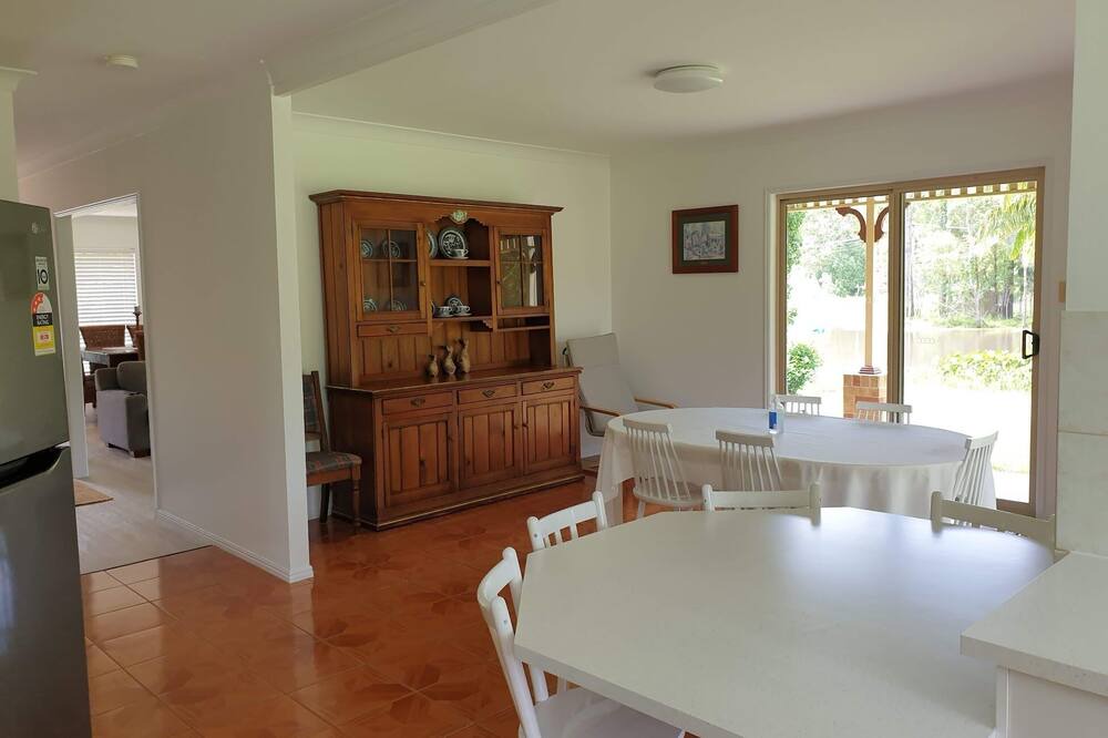 Photo of Livingroom in Willow Vale