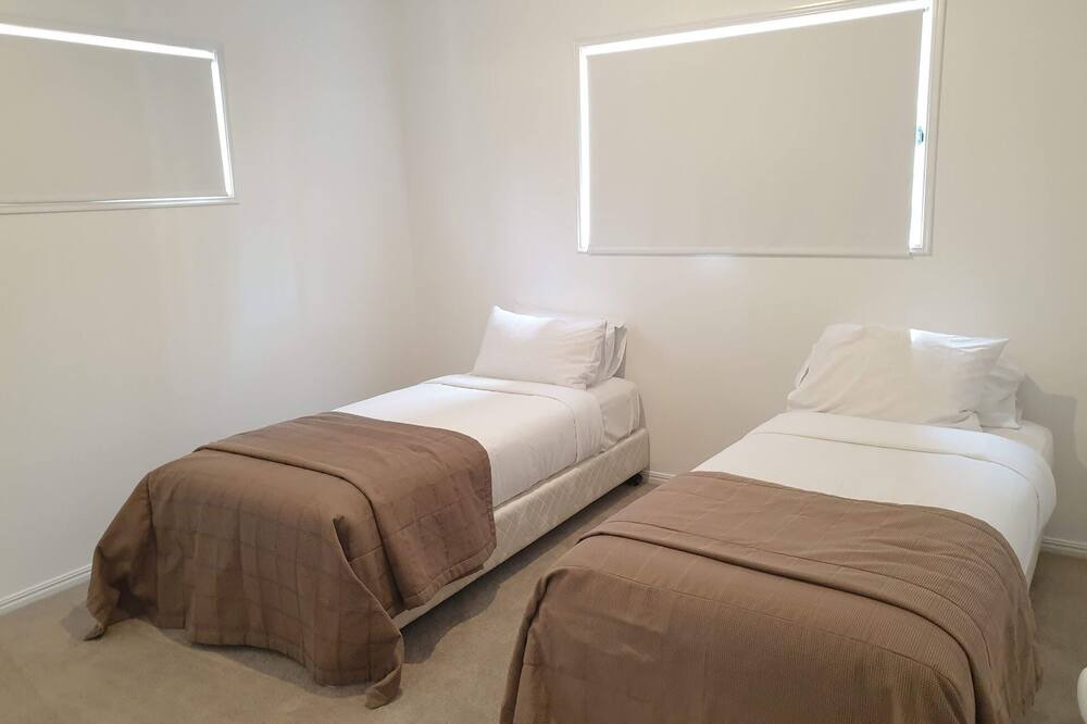 Photo of Bedroom in Willow Vale
