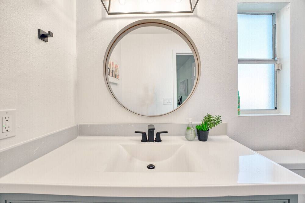 Photo of Bathroom in Bloomingdale