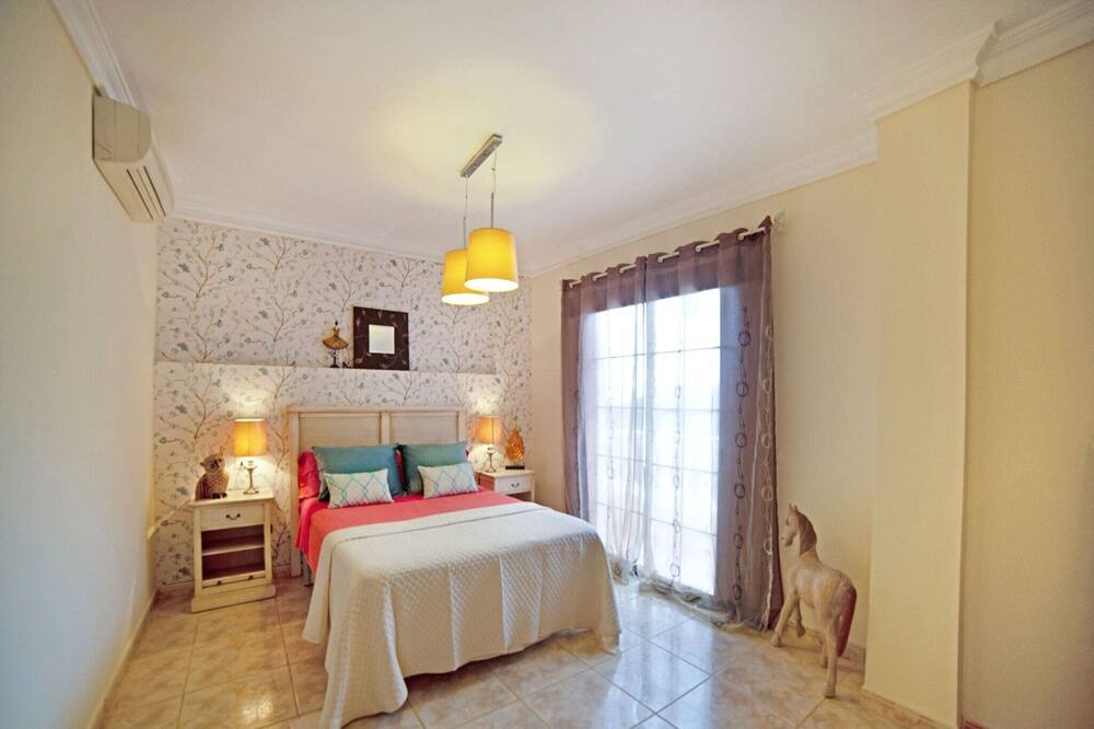 Photo of Bedroom in Cabo Blanco