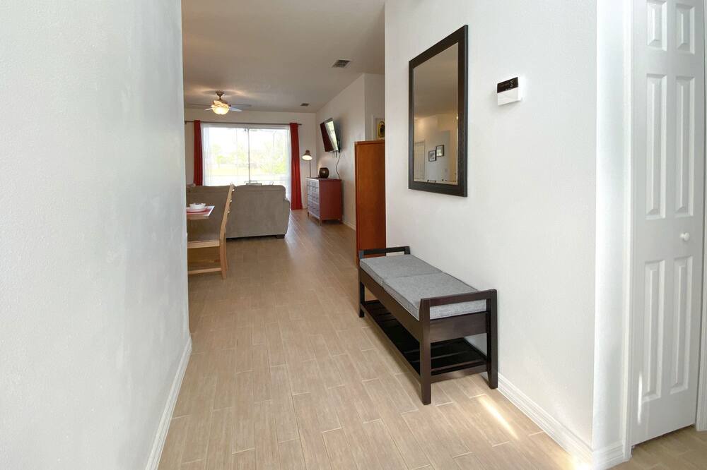 Photo of Bedroom in Crescent Lakes